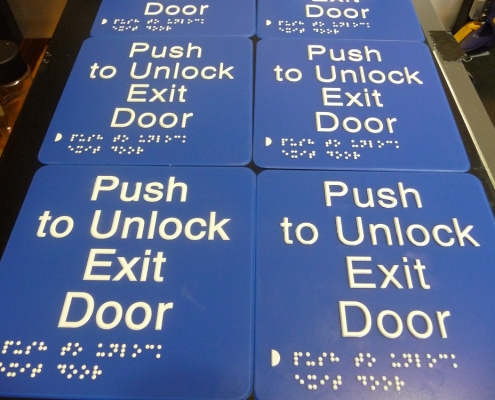 push to unlock e1551923939354